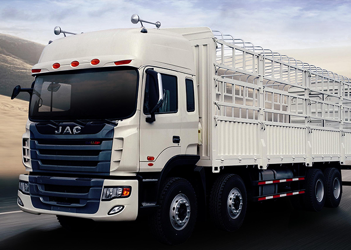 Đây là dòng xe có chất lượng cao, bền bỉ, động cơ mạnh mẽ xe-tai-jac-8X4- 17,9tan.jpg (278 KB)